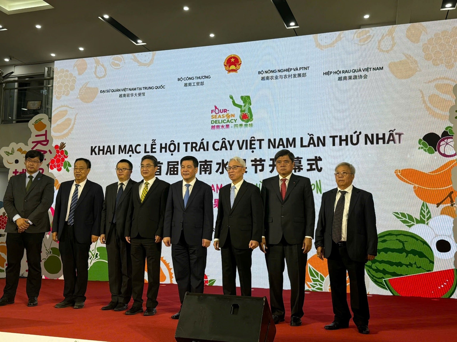 Vận chuyển trái cây đông lạnh việt nam sang trung đông